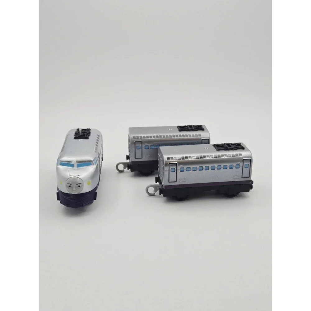 Thomas & Friends Kenji Motorized Bullet Train 3-Piece Set Mattel 2013 WORKS